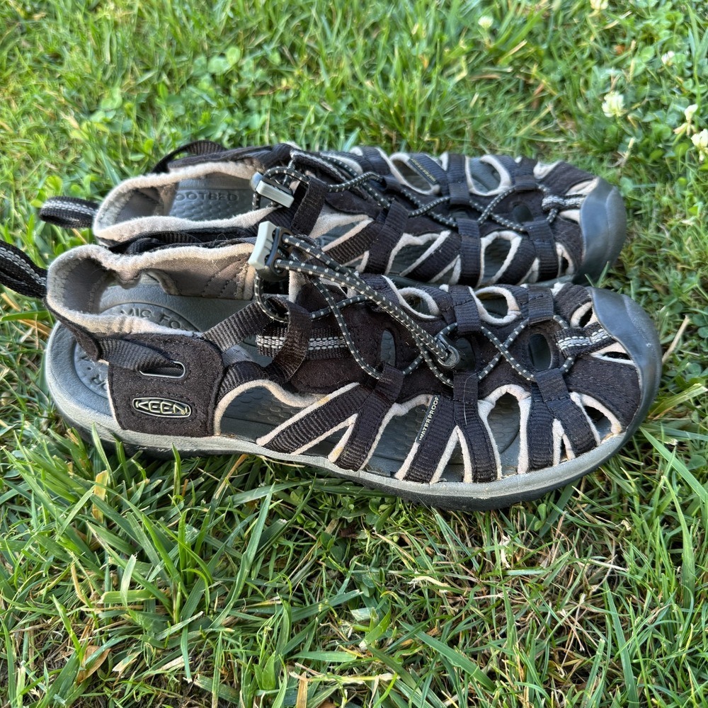 Keen Whisper Sport Sandals Womens US 7.5-8 Black Waterproof Bumper Toe Fisherman